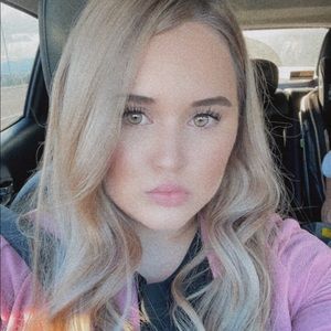 Meet your Posher, Alexsandra